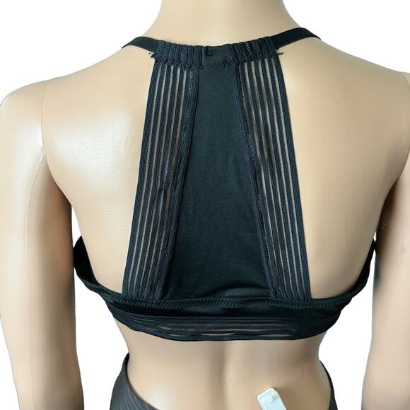 Vince Camuto New With Tags Pull On Tee Shirt Bra Wireless Seamless 38C - Picture 3 of 6